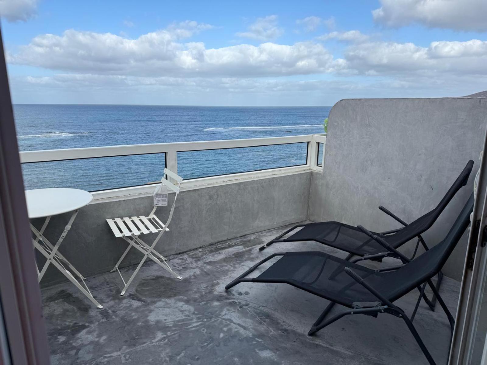 Beach Line Apartment Las Palmas de Gran Canaria Eksteriør bilde
